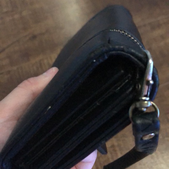 3 items for $10 Ardene Wallet - Picture 7 of 8